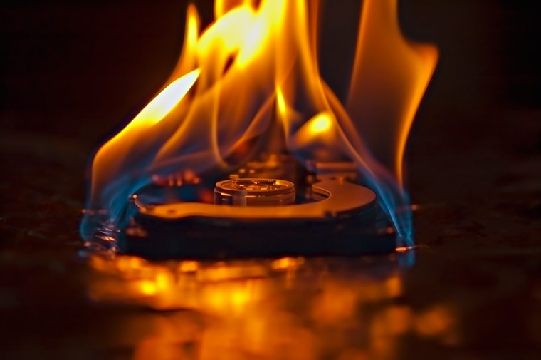 Mi servidor está que arde: porque el backup de tus datos es tan importante